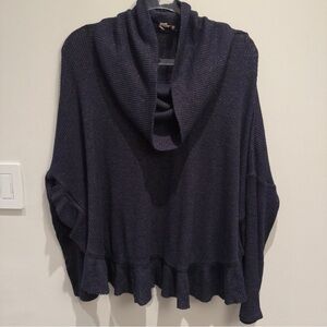 9-H15 Stcl Navy Metallic Red Fleck Ruffle Hem Cowl Neck Sweater Size M:L Women’s